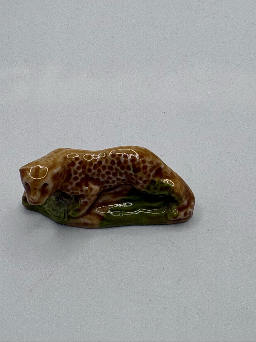 Wade Whimsies Leopard Figurine From Set # 7 2976-83 Wildlife Porcelain